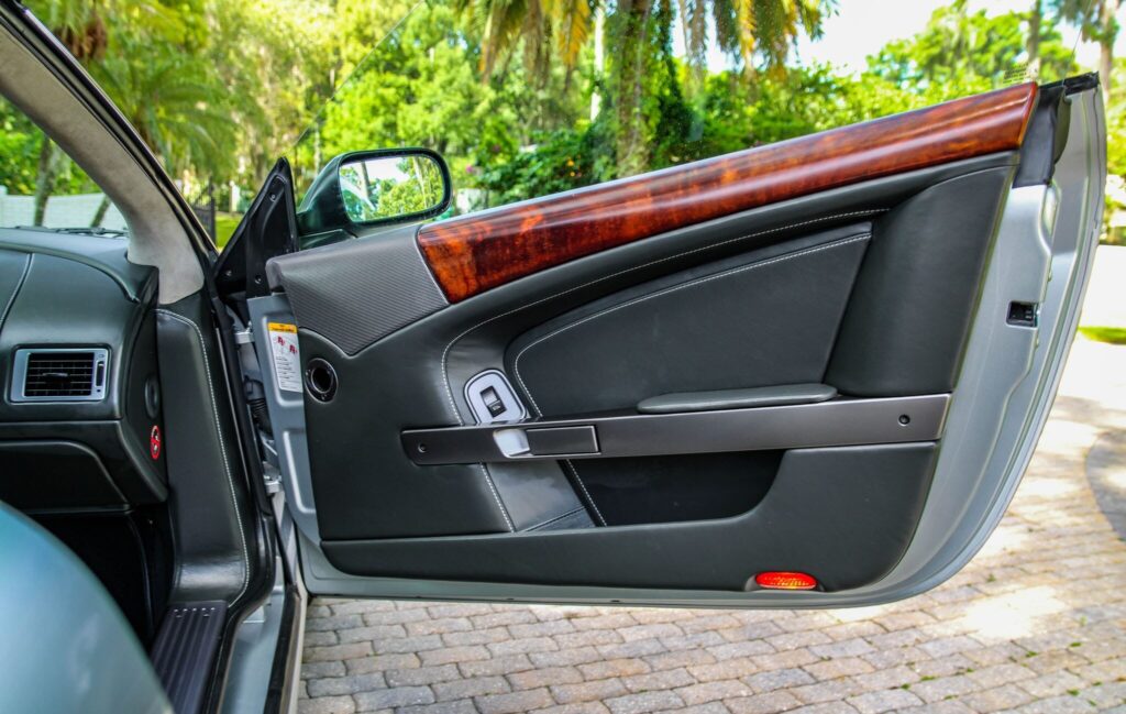 2007 Aston Martin DB9 Volante