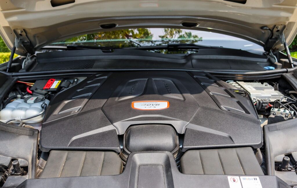 2022 Porsche Cayenne GTS Coupe