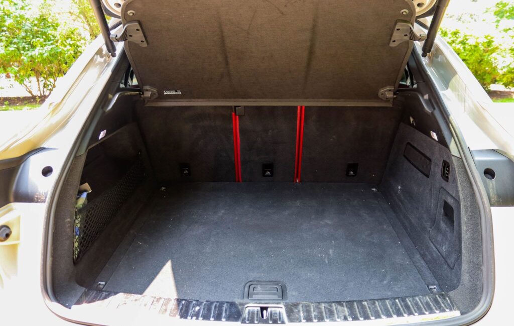 2022 Porsche Cayenne GTS Coupe